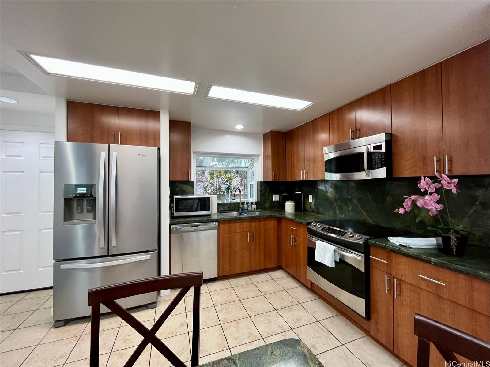 1818 Whiting Street Honolulu, HI 96813