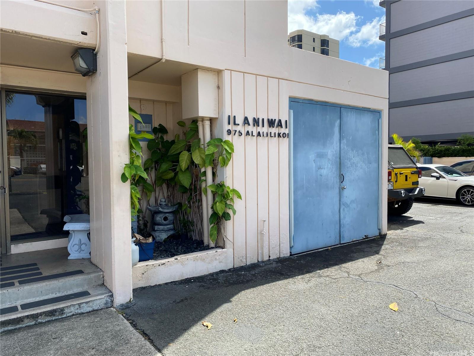 Ilaniwai 975 Ala Lilikoi Street #904, Honolulu, HI 96818