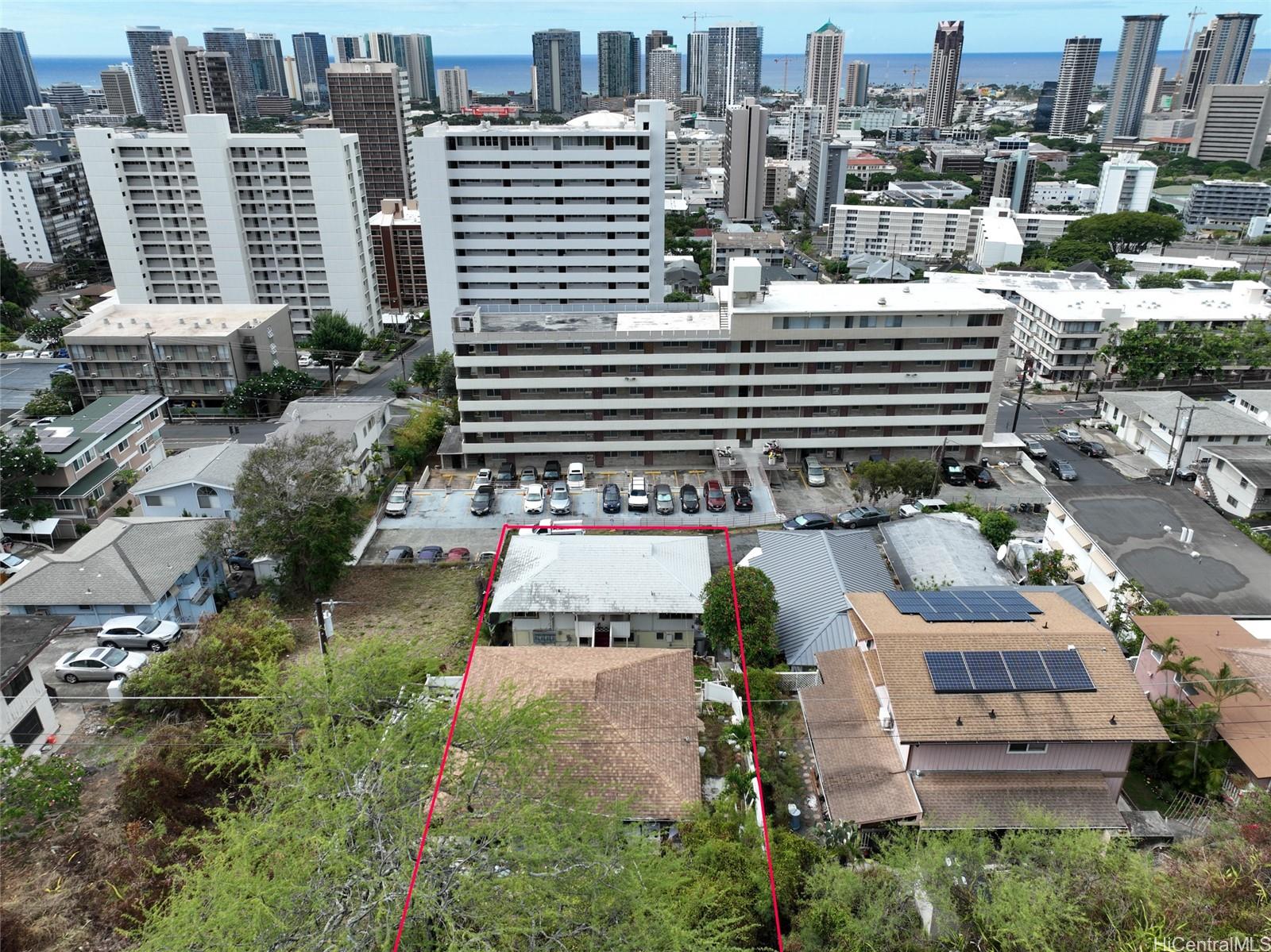 1615 Emerson Street #B1, Honolulu, HI 96813