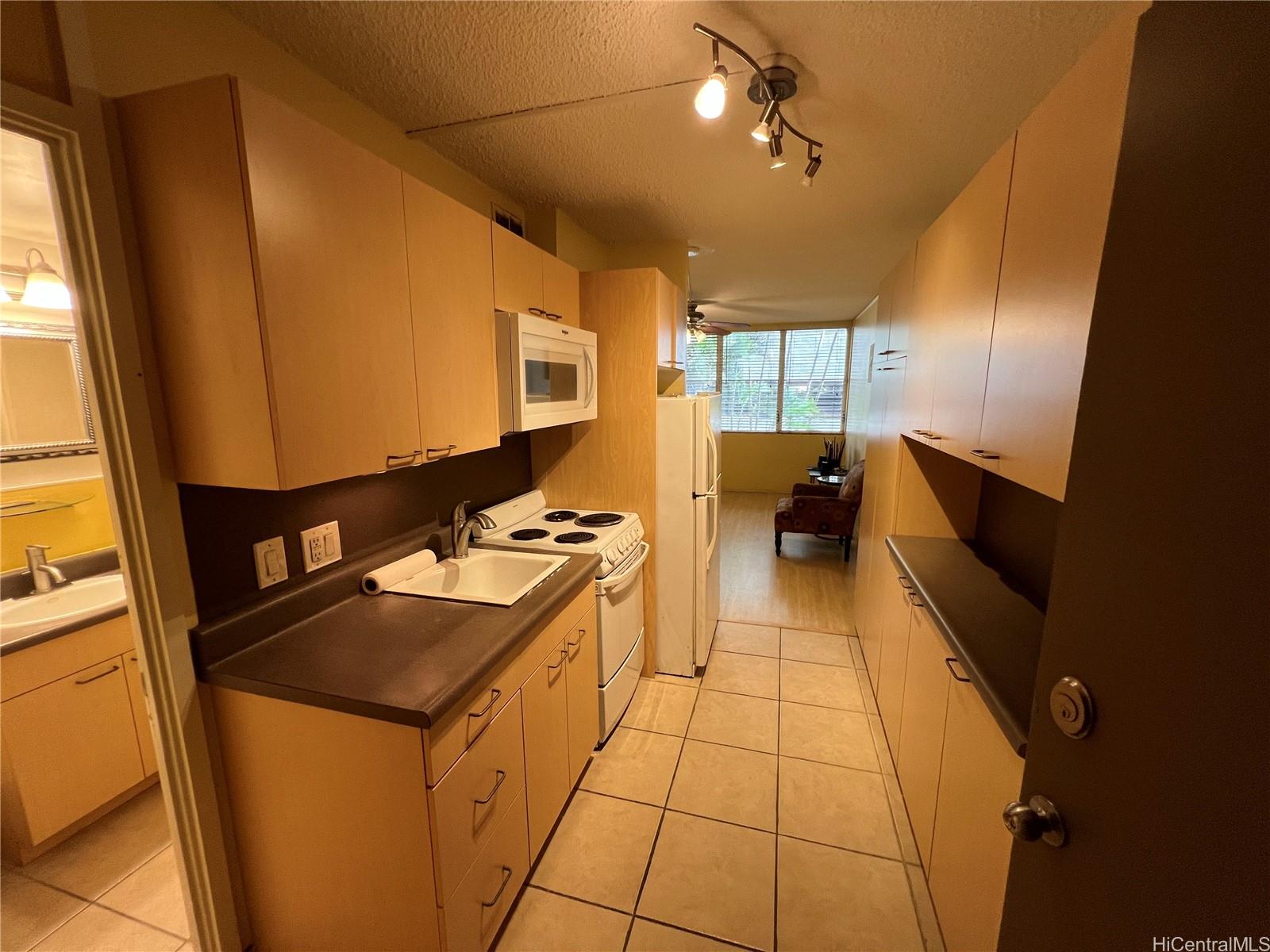 2444 Tusitala Street #112, Honolulu, HI 96815