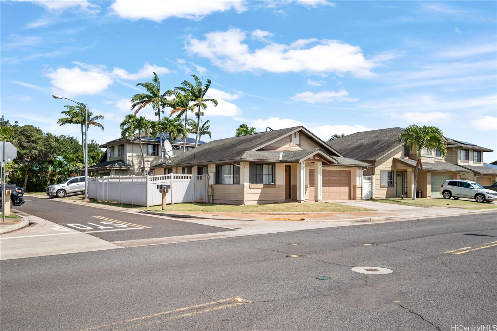 91-1018 Kanio Street Kapolei, HI 96707