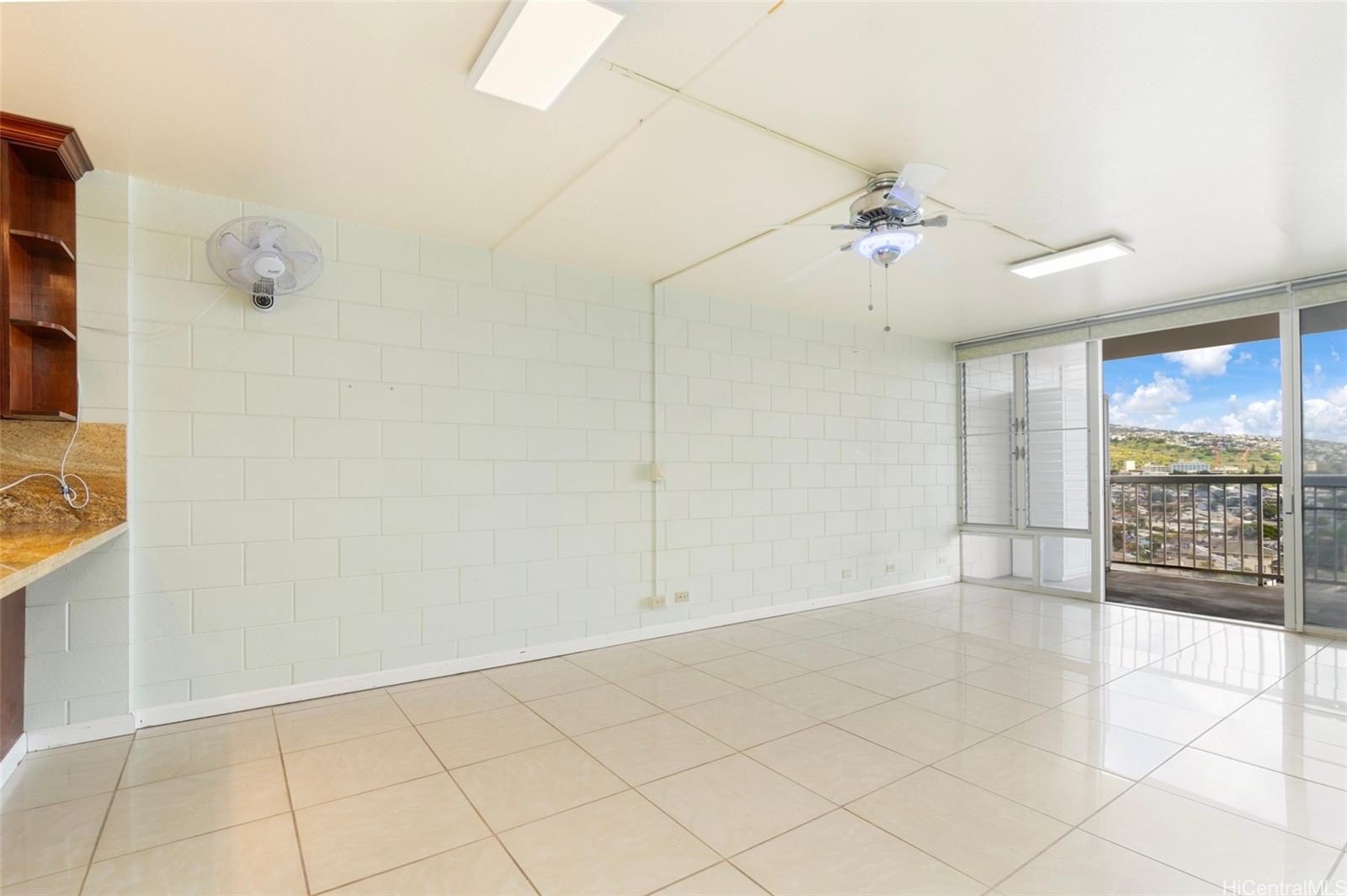 1320 Alexander Street #1005, Honolulu, HI 96826