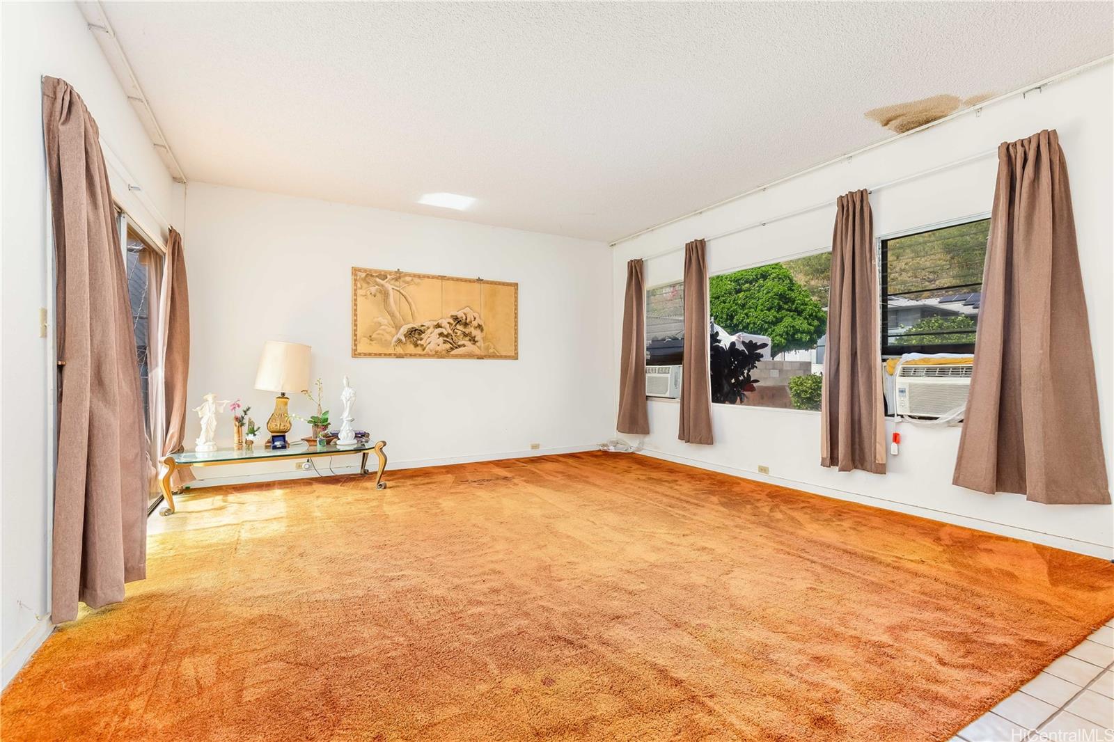 4786 Likini Street Honolulu, HI 96818