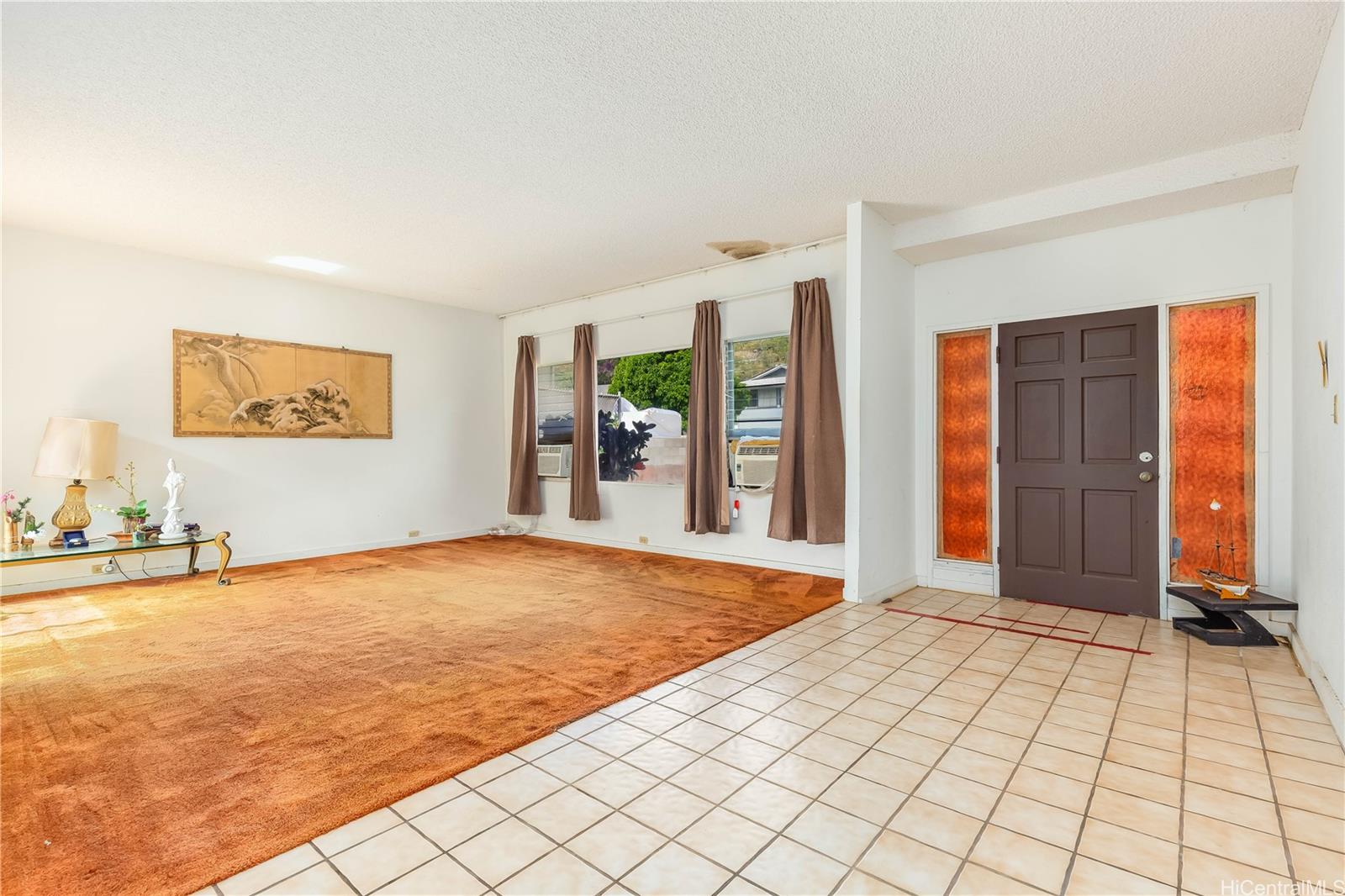 4786 Likini Street Honolulu, HI 96818