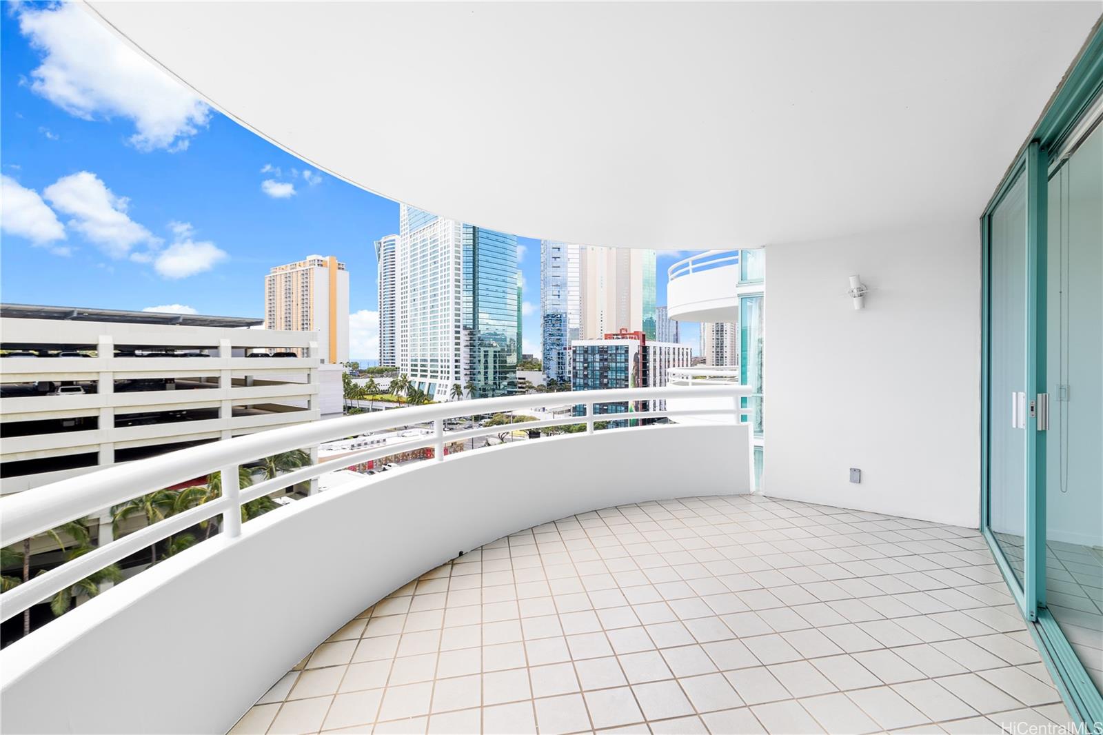 1341 Kapiolani Boulevard #11D, Honolulu, HI 96814