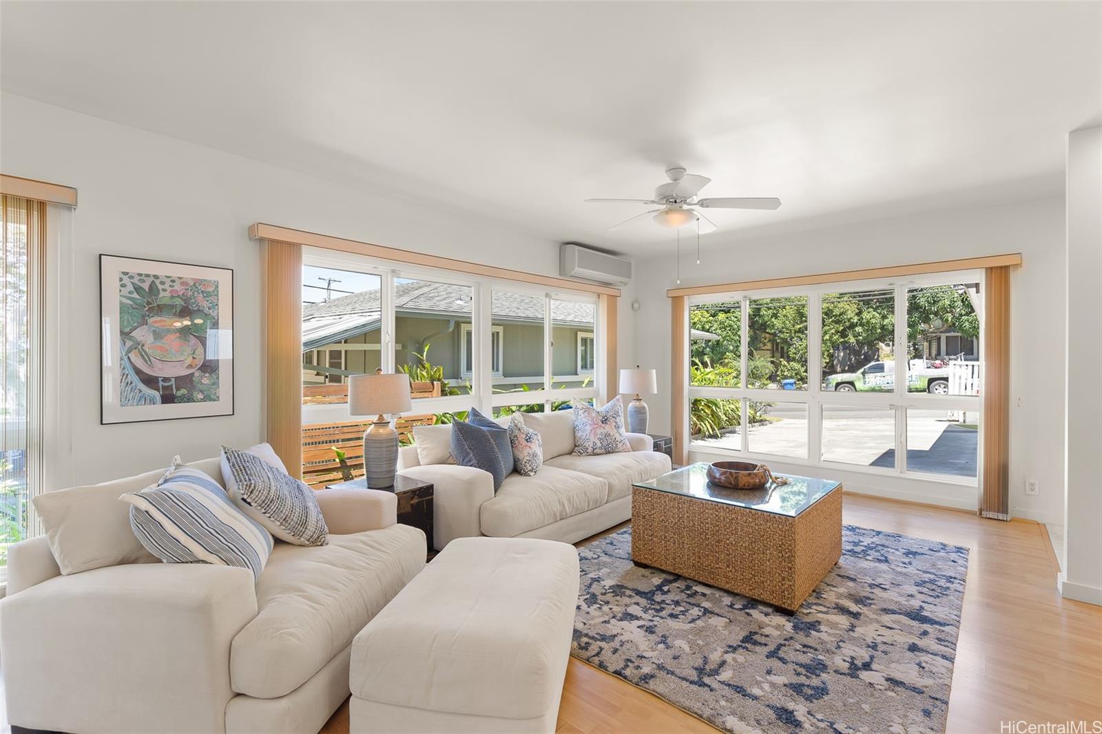 2407 Kanealii Avenue Honolulu, HI 96813