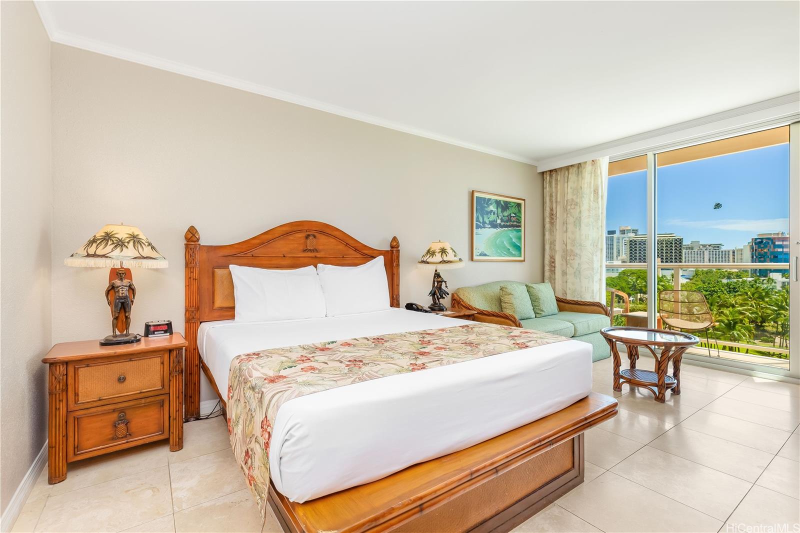 2045 Kalakaua Avenue #614, Honolulu, HI 96815