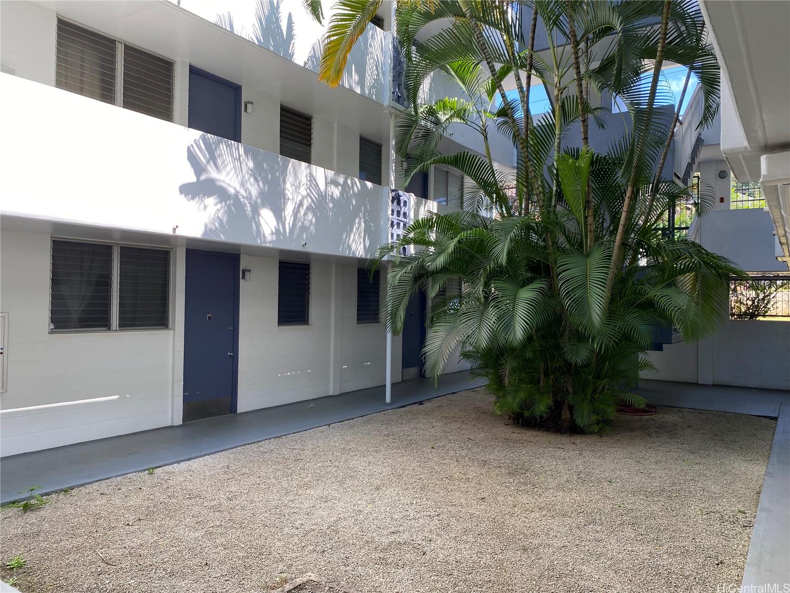 1870 Lusitana Street #405, Honolulu, HI 96813