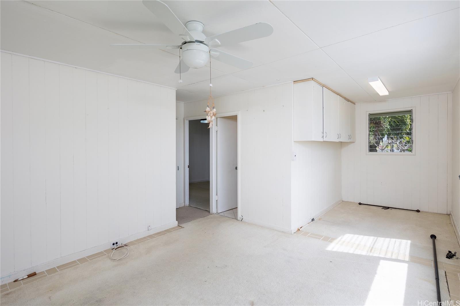 2460 Waolani Avenue Honolulu, HI 96817