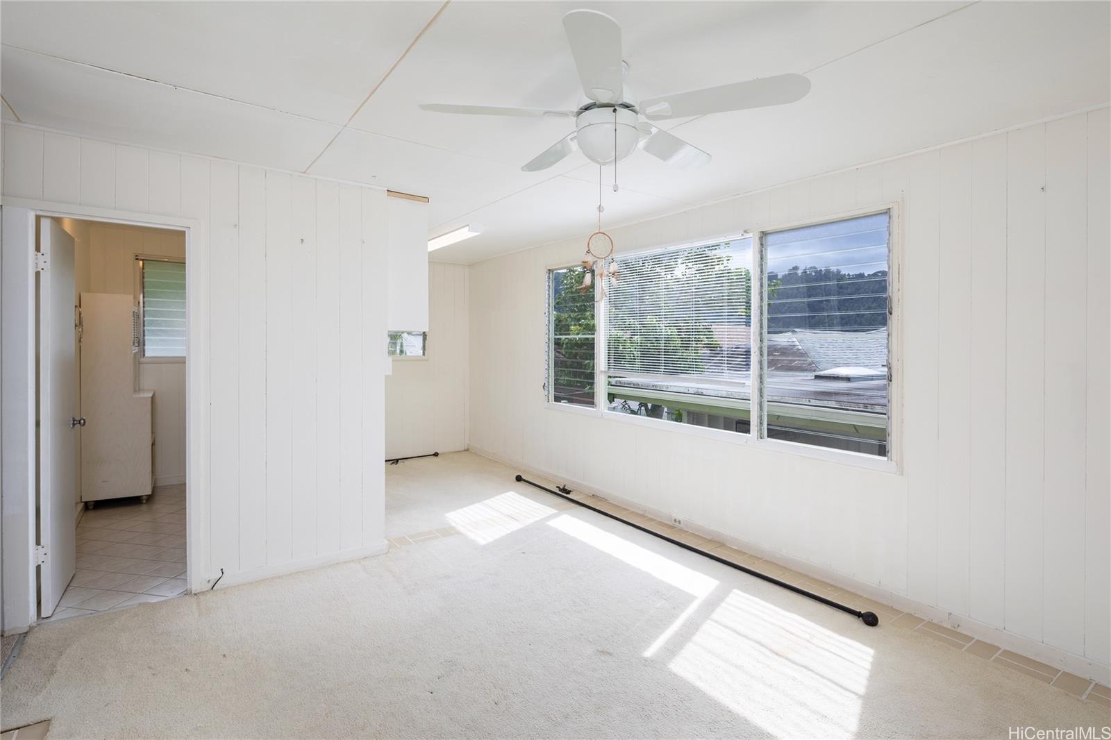 2460 Waolani Avenue Honolulu, HI 96817