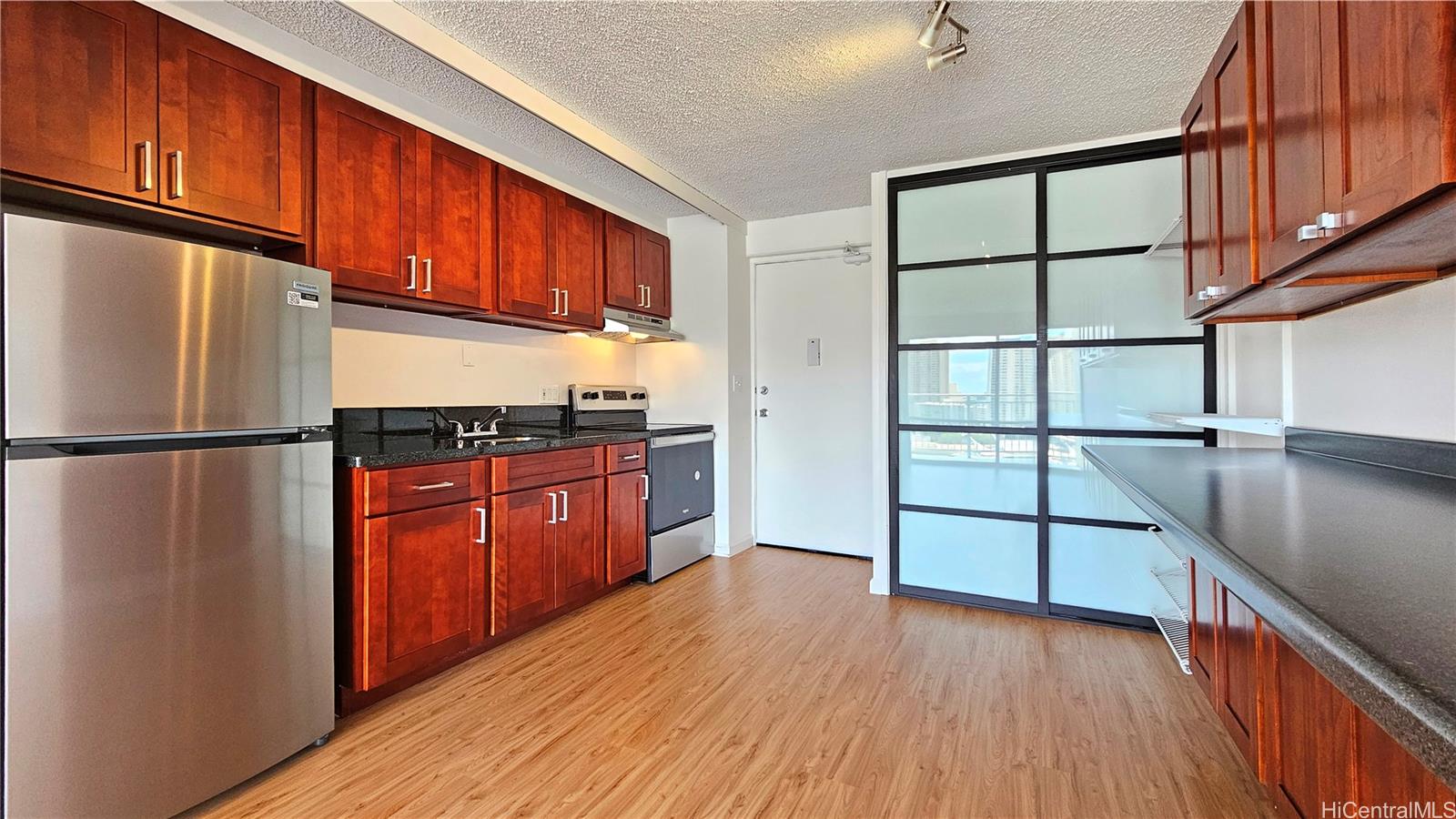 1655 Makaloa Street #1905, Honolulu, HI 96814