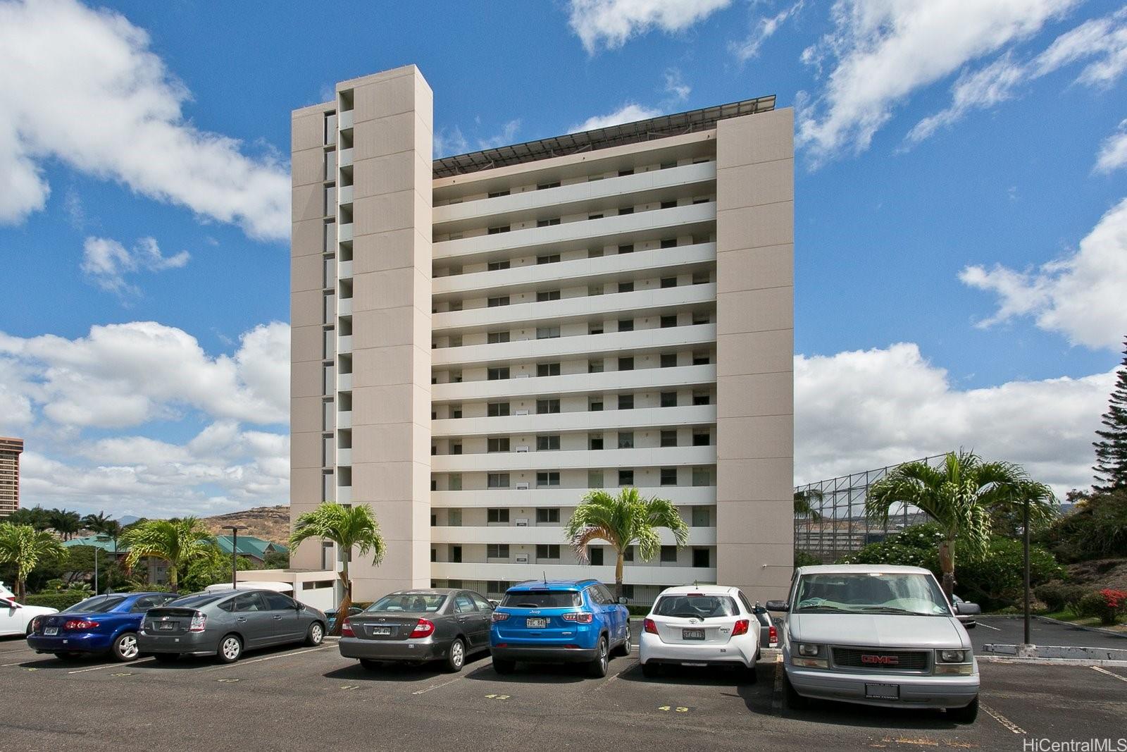 1031 Ala Napunani Street #504, Honolulu, HI 96818