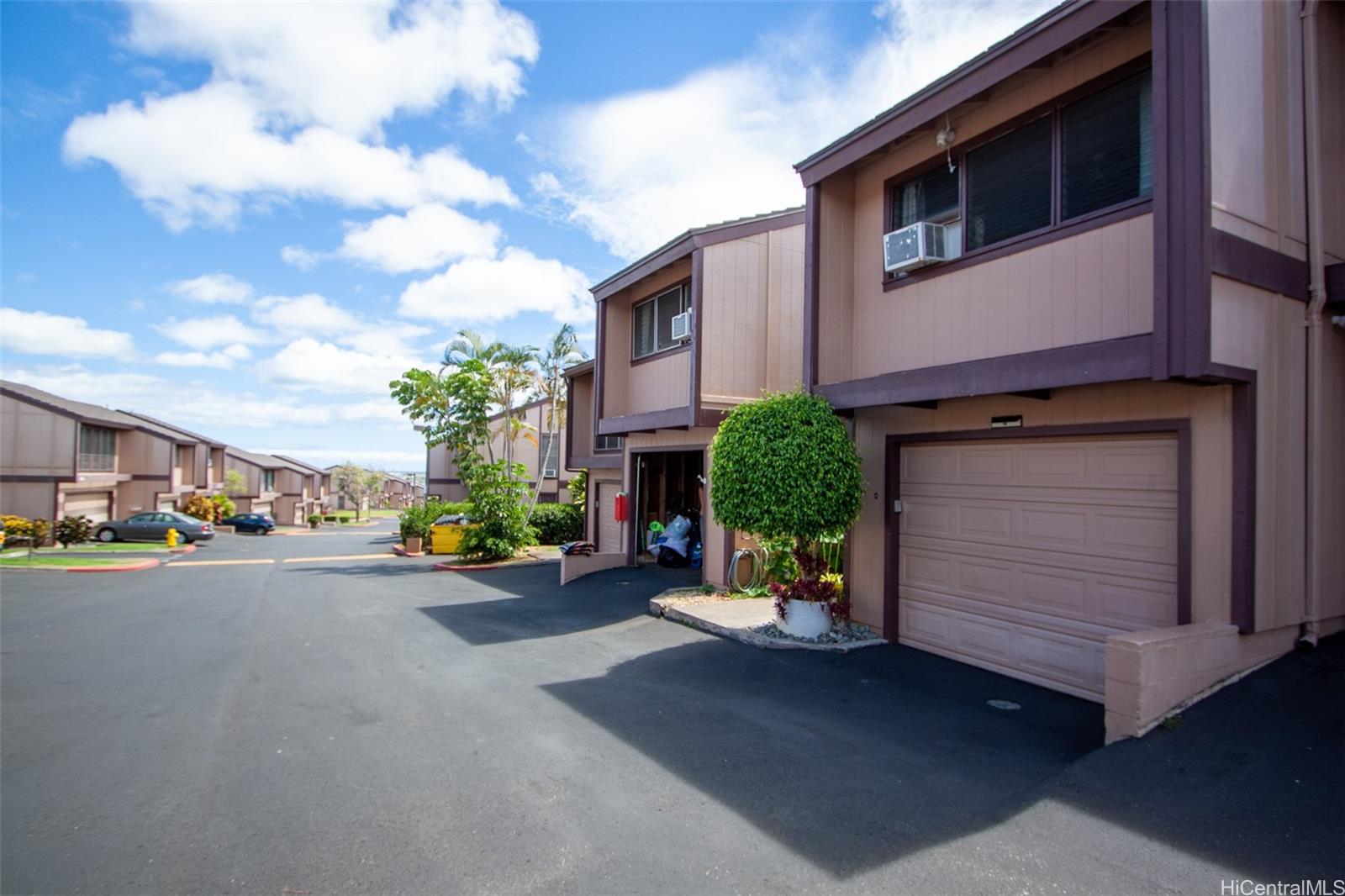 98-1431 Kaahumanu Street #238, Aiea, HI 96701