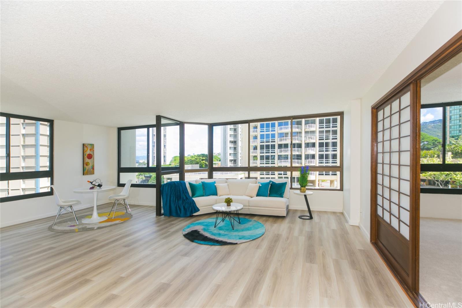 55 Judd Street #907, Honolulu, HI 96817