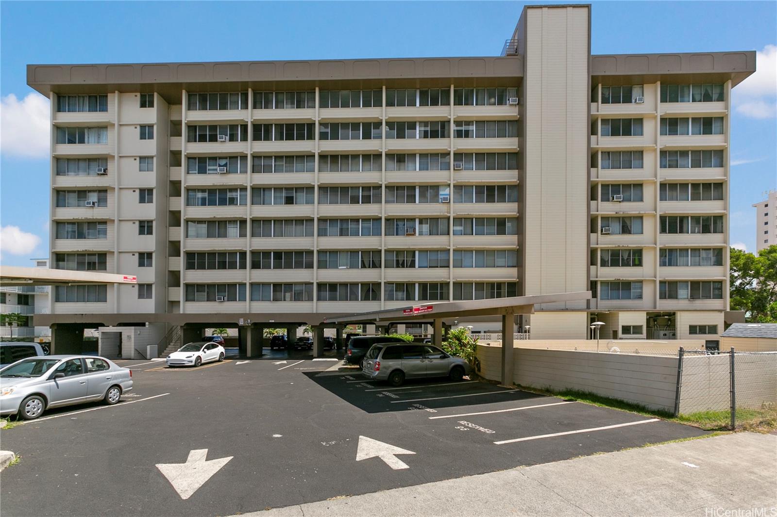 2977 Ala Ilima Street #610, Honolulu, HI 96818