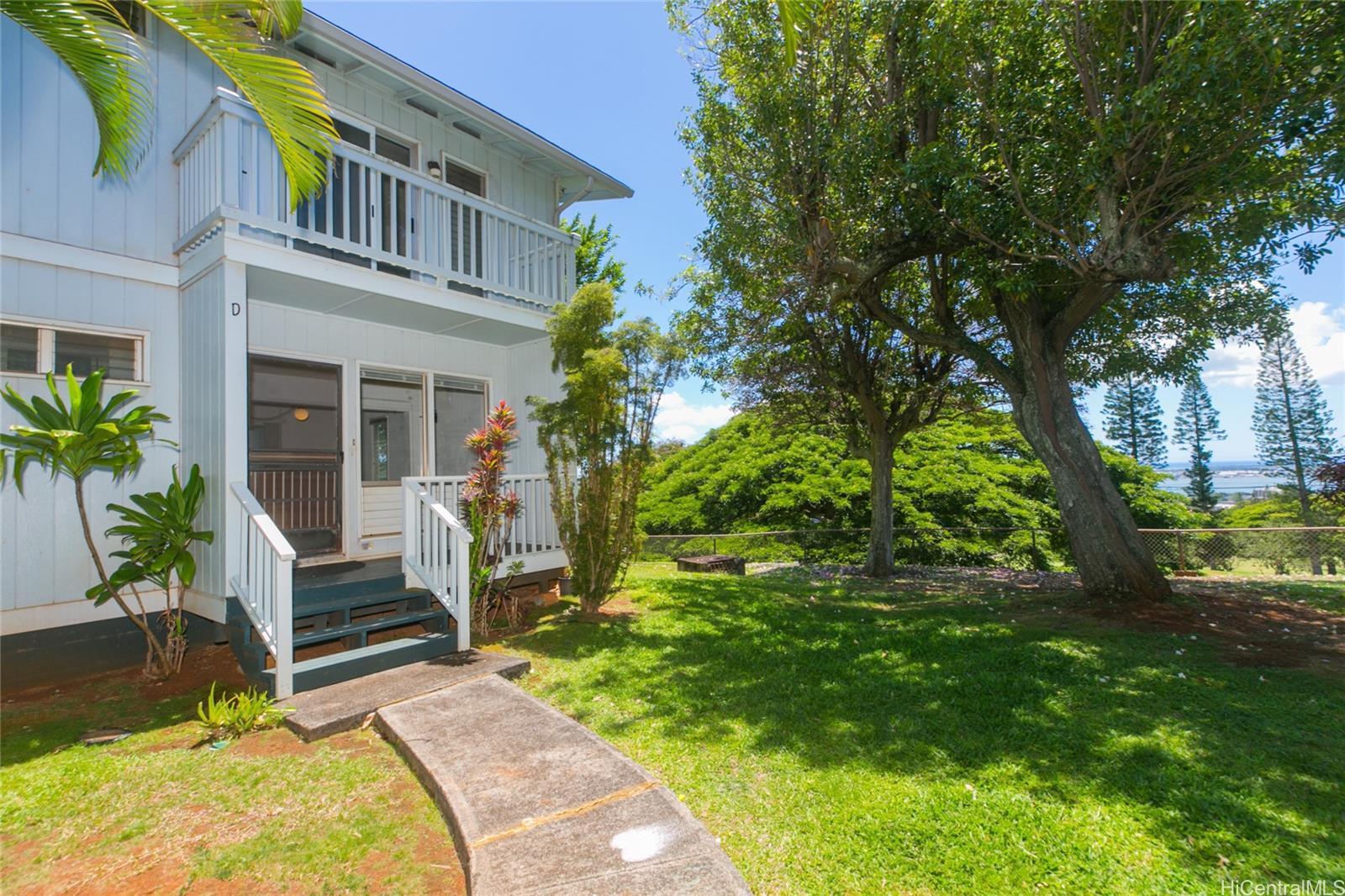 Ridgeway B1 98-897 Kaonohi Street #D, Aiea, HI 96701