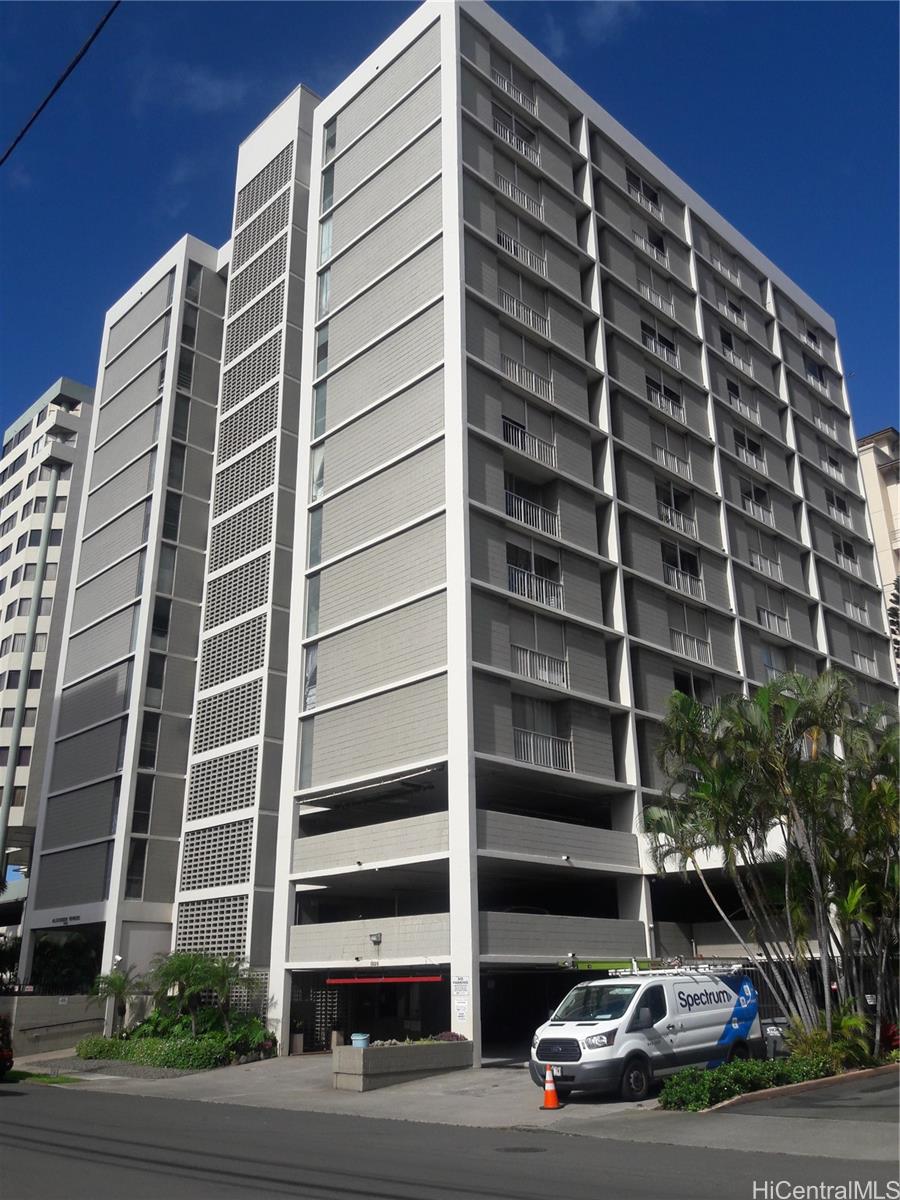 Alexander Towers 1226 Alexander Street #604, Honolulu, HI 96826